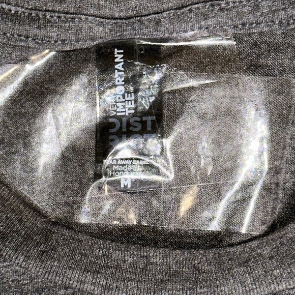 HEATHER LAND AUTHOR COMEDIAN SINGER ~ I AIN’T DOIN IT GRAY TOUR TSHIRT SIZE MED - Picture 2 of 6